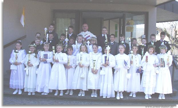 Kommunionkinder 2002 von Lohr/Sendelbach