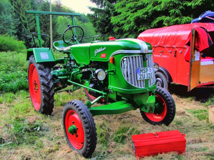 schlepper106.jpg