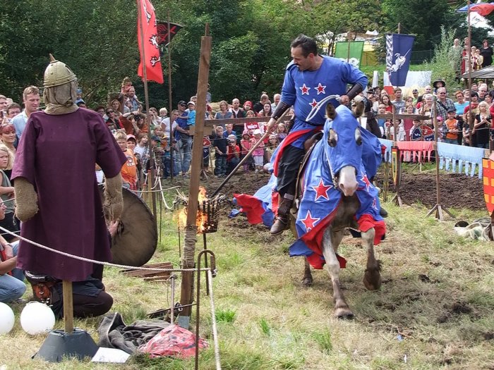 ritterspektakel_520.jpg