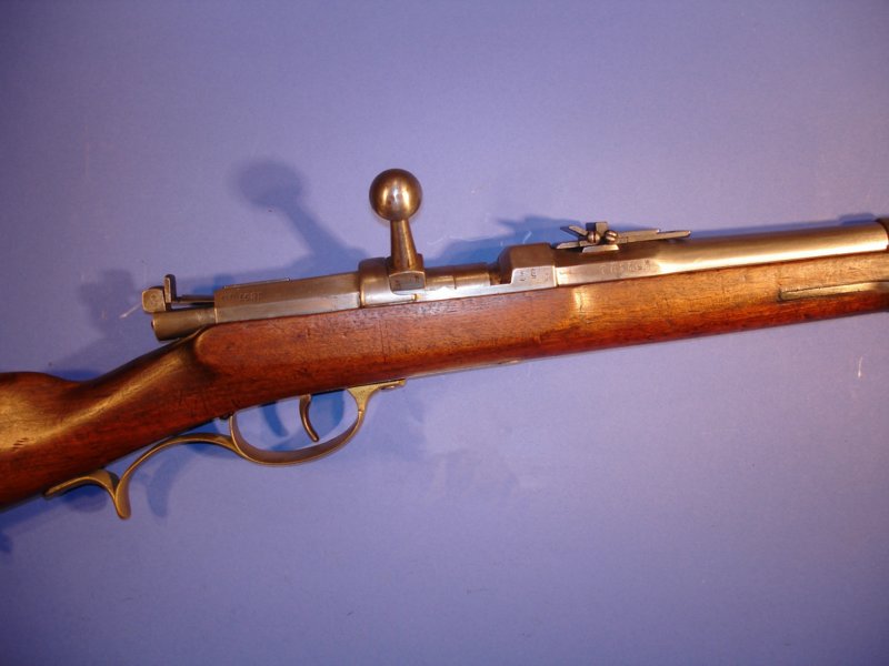 Preuisches Zndnadelgewehr (Hinterlader); mit ihm konnte man etwa viermal schneller schieen, und es konnte liegend geladen werden, was beim Vorderlader nicht mglich war.