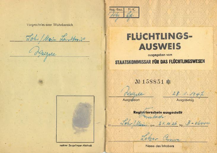 Flüchtlingsausweis von Anna Letzer, ausgegeben am 28.1.1947 in Waldzell