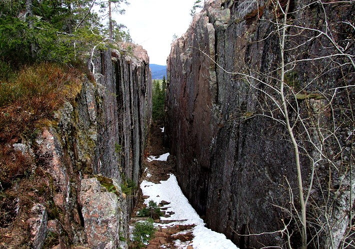 Schlucht im Skuleskogen Nationalpark in Schweden