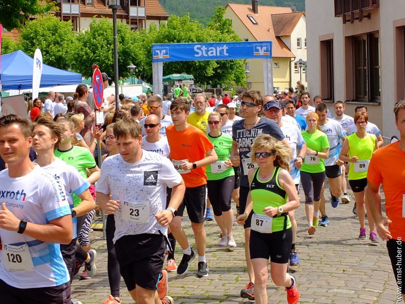 altstadtlauf2019__071.jpg