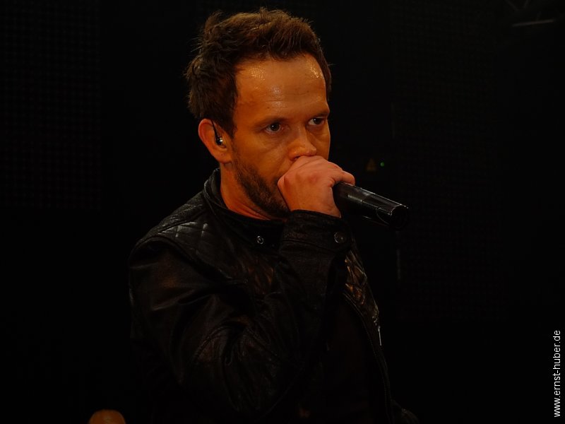 barbedwire2015__515.jpg