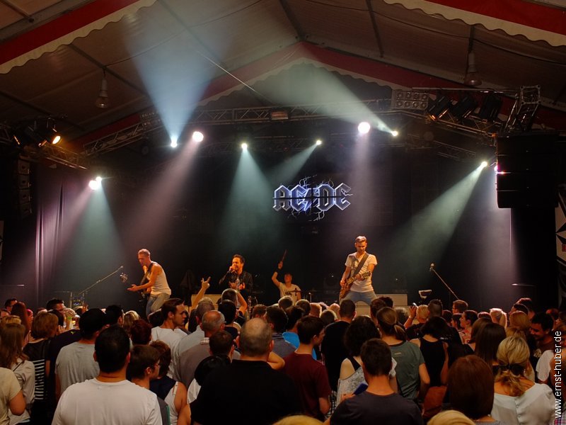 barbedwire2015__917.jpg