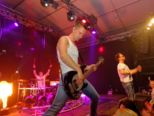 barbedwire2015__732.jpg