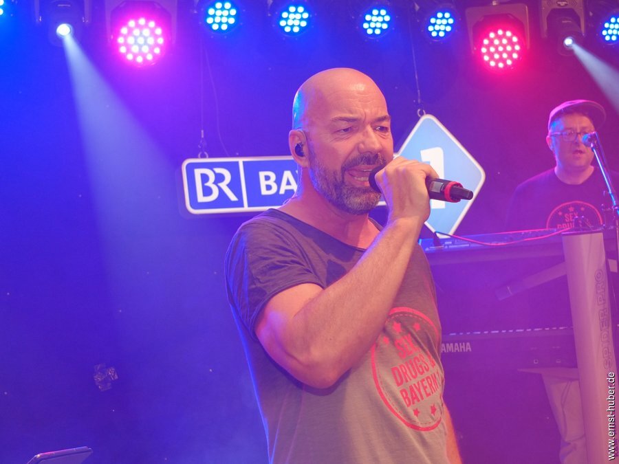 b1_band__031.jpg