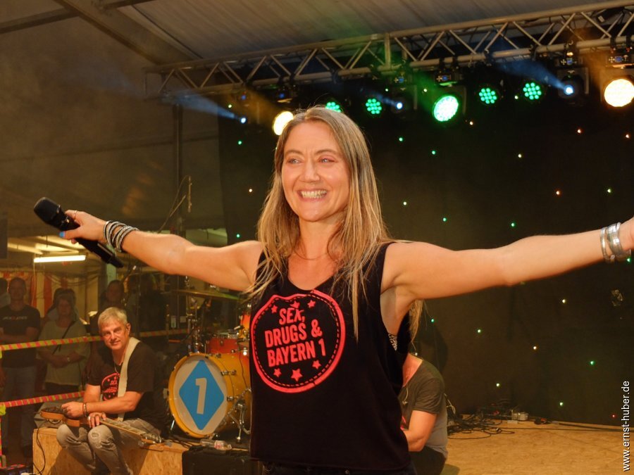 b1_band__180.jpg
