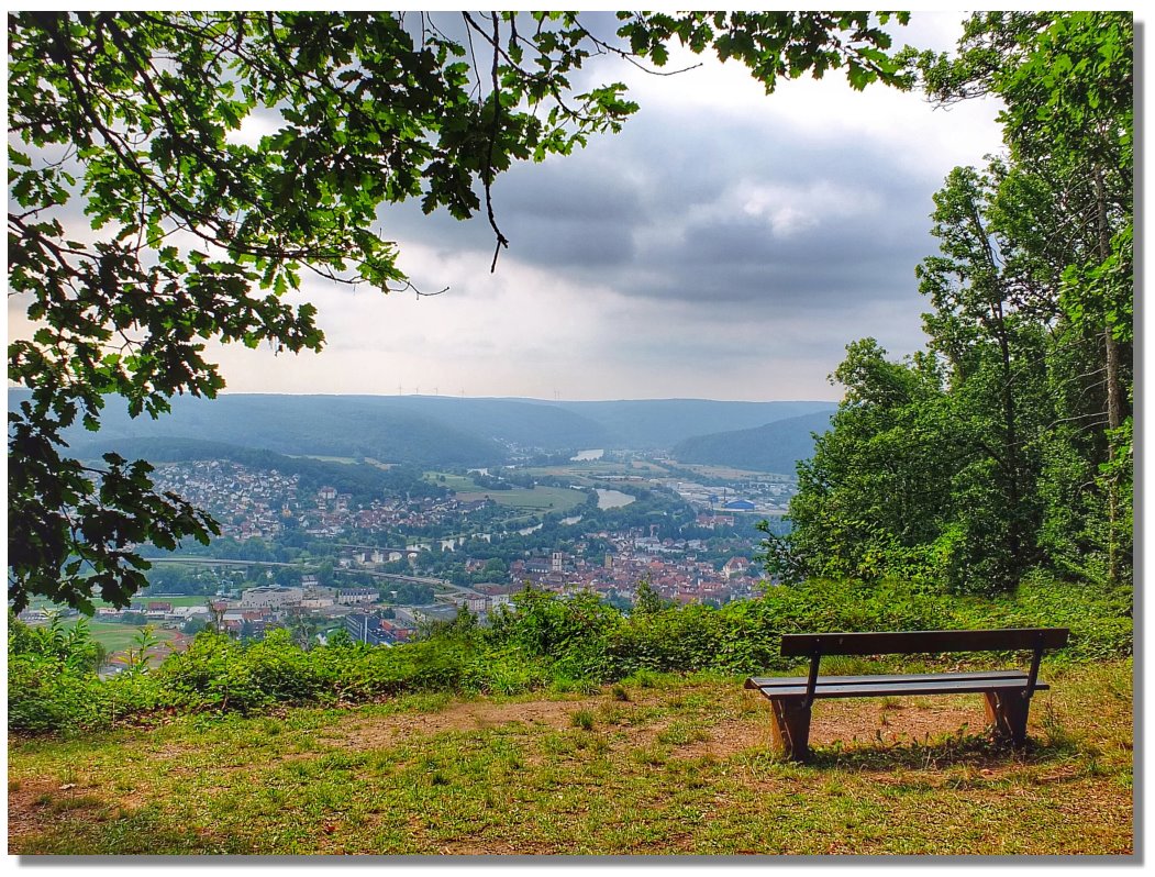 Blick auf die Schneewittchenstadt Lohr a. Main vom Beilstein