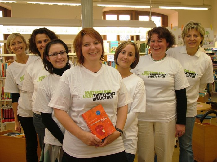 bibliothek_022.jpg