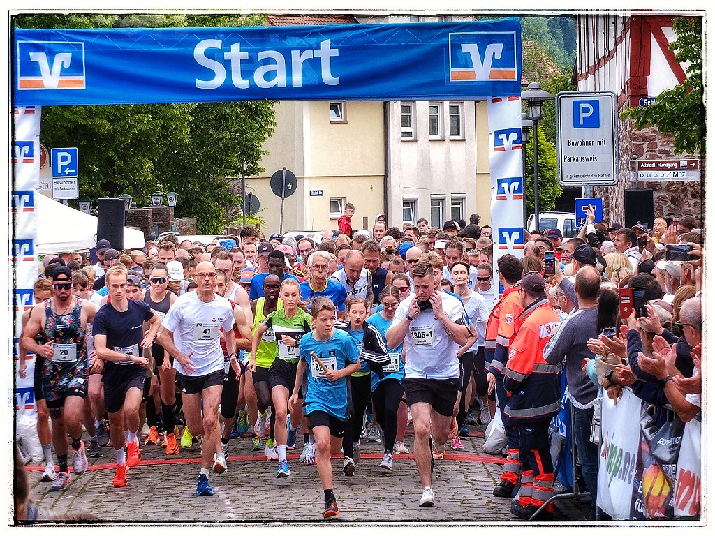 Impressionen vom 21. Lohrer Raiffeisen Altstadtlauf