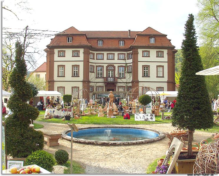Verkaufsausstellung Haus und Garten im Huttenschloss *** Ein Klick fr weitere Bilder