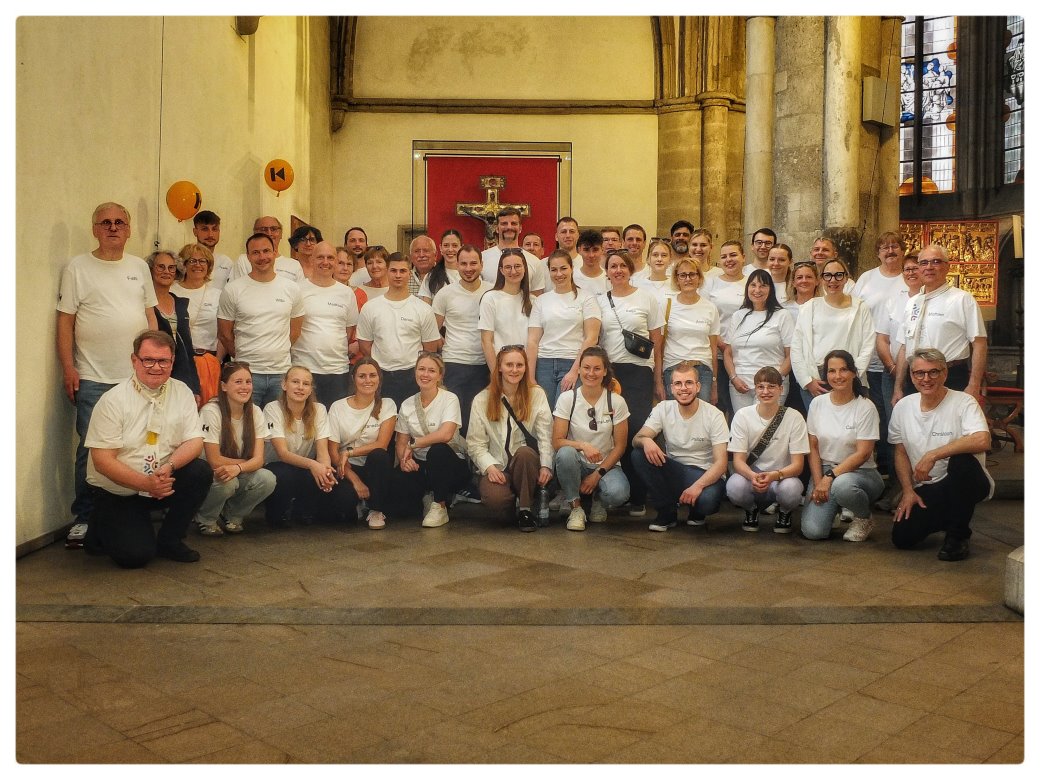 Die Kolpingfamilie Lohrer Mopper in der Minoritenkirche in Kln