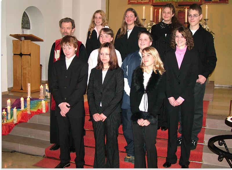Konfirmanden der evangelischen Auferstehungskirche Lohr a. Main 2005