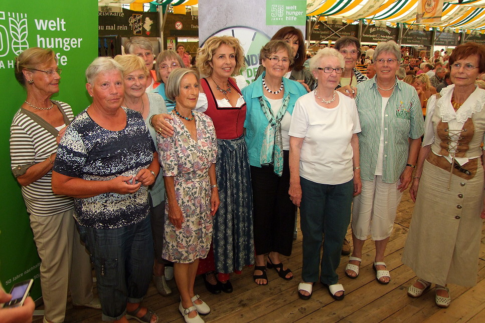 Kampagne 1 Stunde gegen den Hunger mit Michaela May in Lohr a. Main