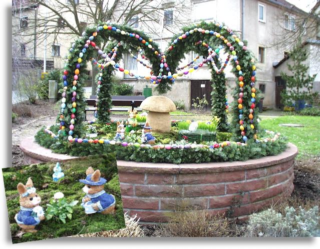 Herrlich geschmückter Osterbrunnen in Sackenbach