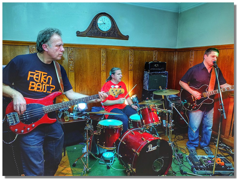 Funky Monday Party mit rollin deepa im Weinhaus Rose