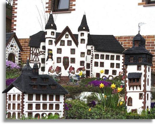 Lohr am Main in Miniatur in St&ouml;ckl`s Garten in Sendelbach