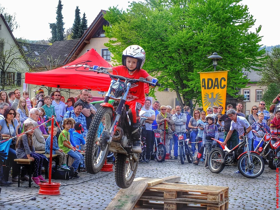 Trialvorfhrungen beim 34. Lohrer Frhlingsfest 2014 in Lohr a. Main