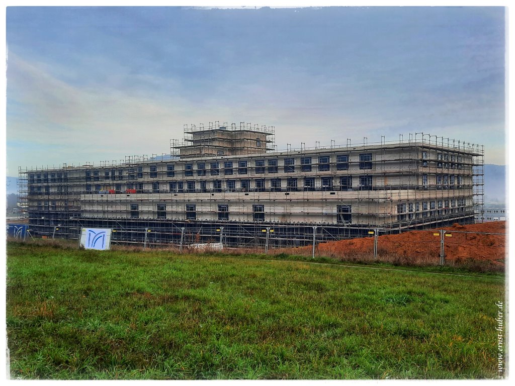 Herbstspaziergang zum Neubau des Zentralklinikums Main Spessart