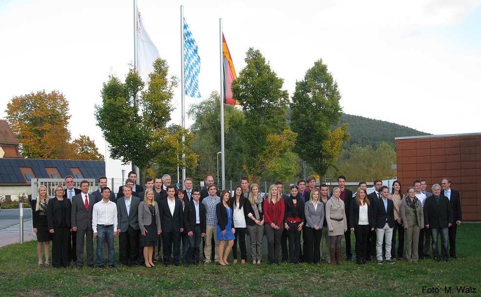 Klick zum Vergrssern..Freisprechung 2012 bei Bosch Rexroth in Lohr a. Main