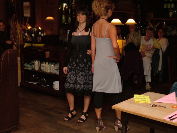 cat_walk_177.jpg