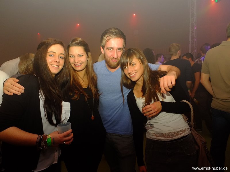 xmasdisco_140.jpg