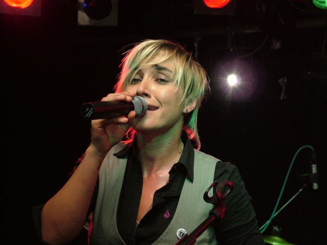 ellli-e_009.jpg