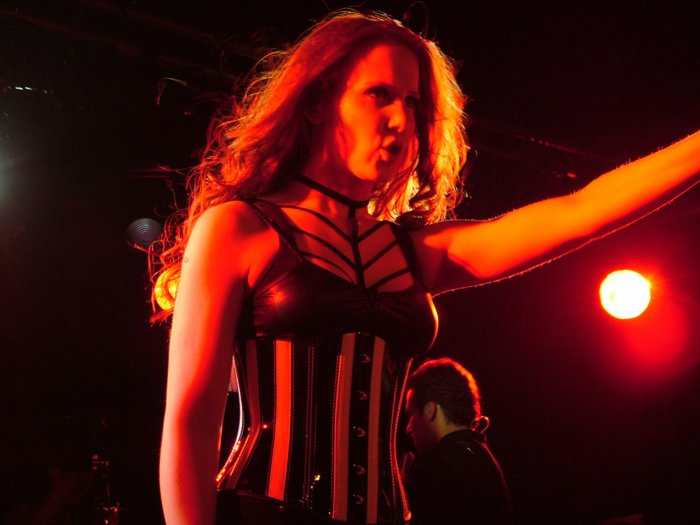 epica_102.jpg