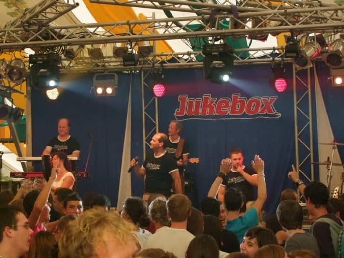 jukebox_2010__007.jpg