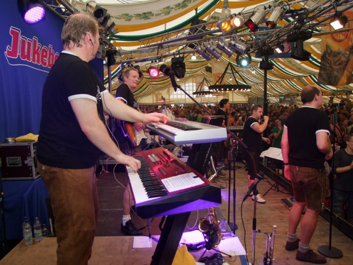 jukebox_2010__020.jpg