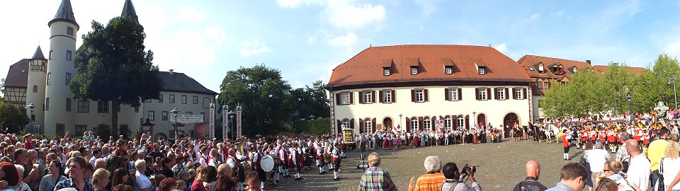 Start der 66. Lohrer Spessartfestwoche 2011