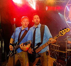 Mit den Rotzlffln - boarisch - rocken auf der Lohrer Spessartfestwoche