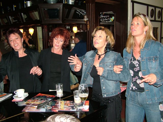 femina2_027.jpg