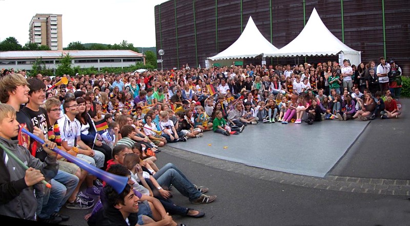 Public Viewing am Ngelseeschulzentrum in Lohr a. Main