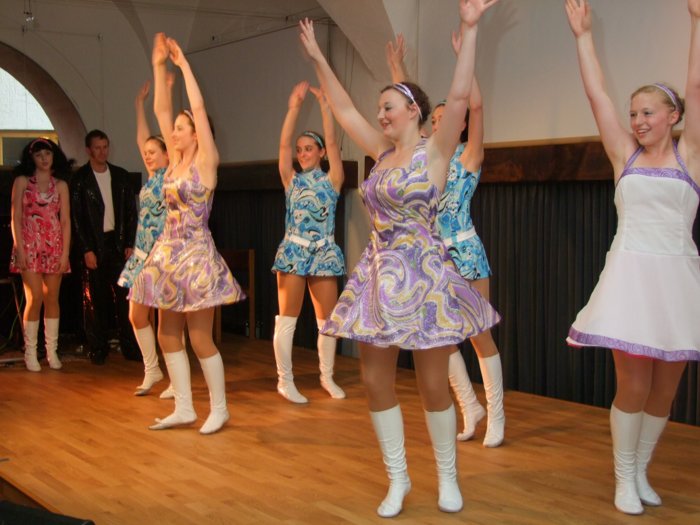 hughesdancers_839.jpg