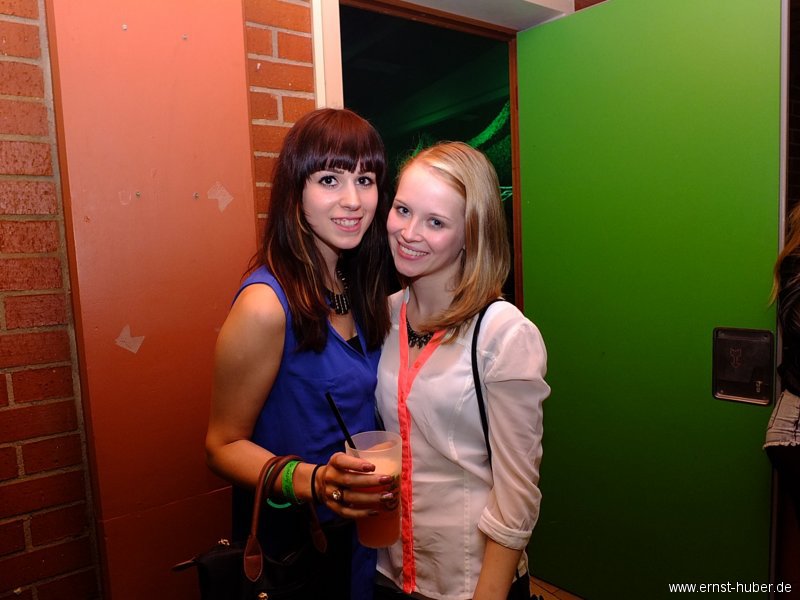 hello_green_211.jpg