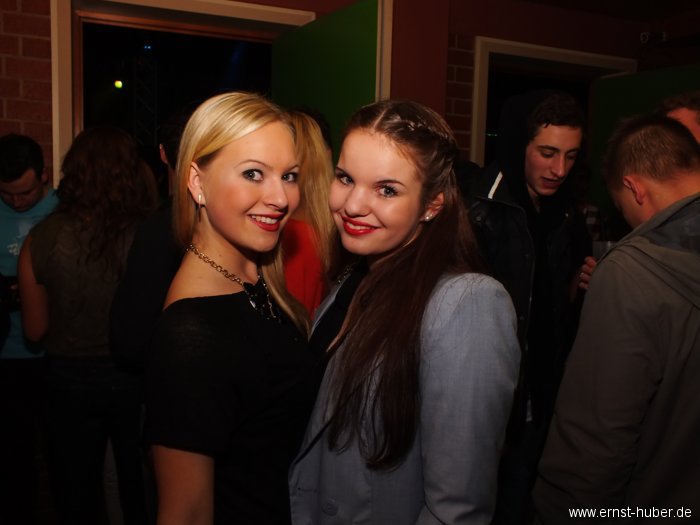 hello_green_144.jpg
