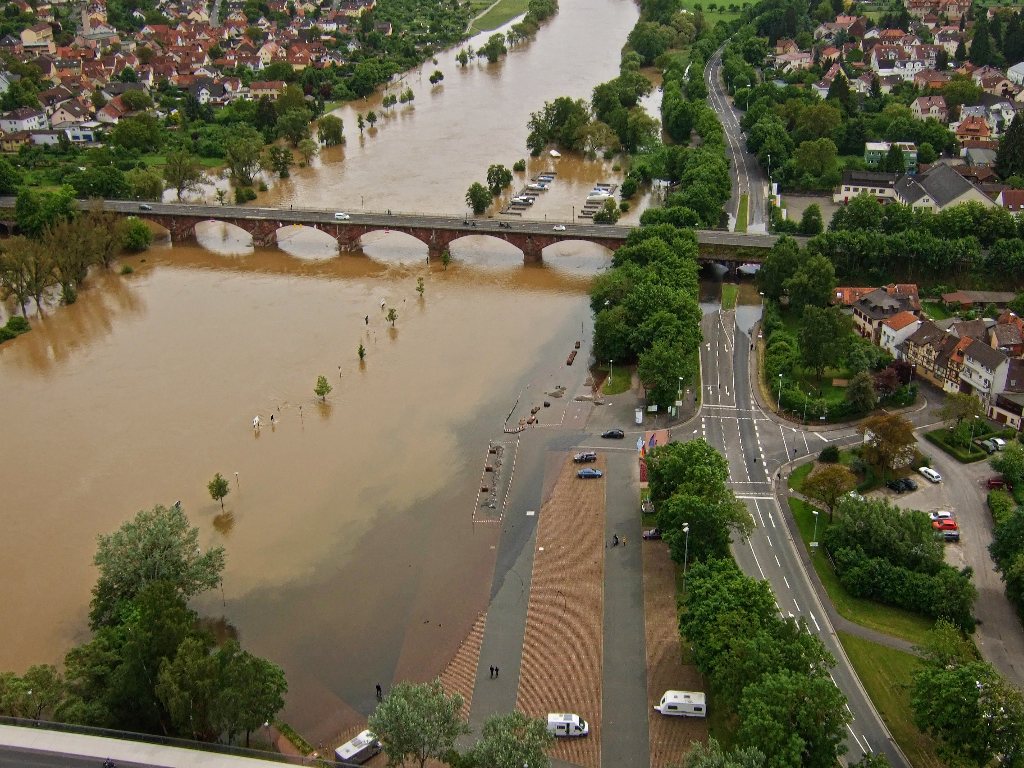 Bilder vom Hochwasser in Lohr a. Main am Sonntag, den 2. Juni 2013
