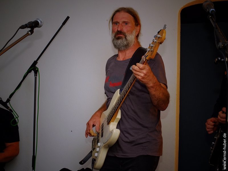 mhouseband__074.jpg