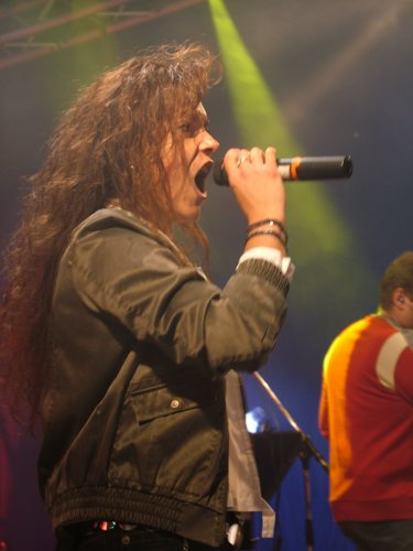 party025.jpg