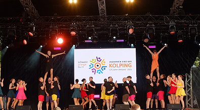Die Lohrer Mopper im Tanzbrunnen in Kln