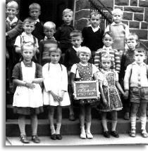 Volksschule Sackenbach