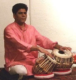 Suman Sarka (Tabla)