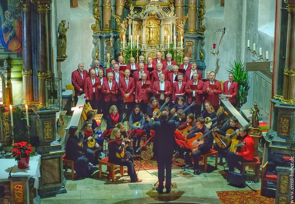 Adventsmusik mit dem Mnnerchor Thngen & dem Zupfensemble Lohr a. Main