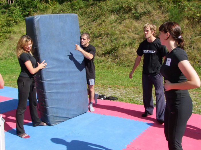 action__304.jpg