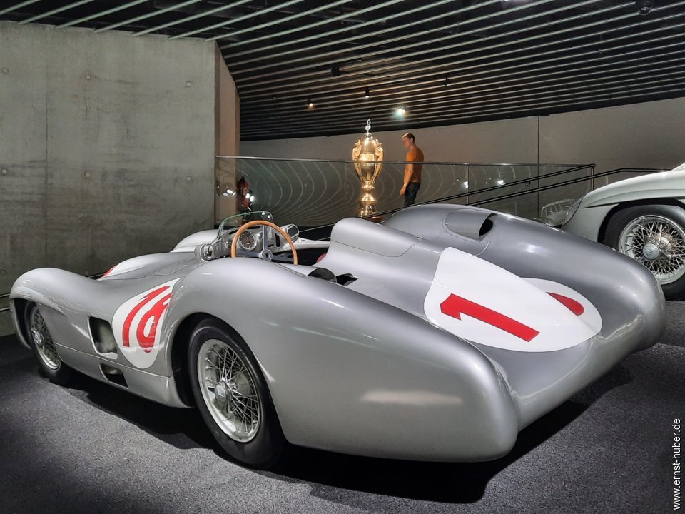 mercedes___111.jpg