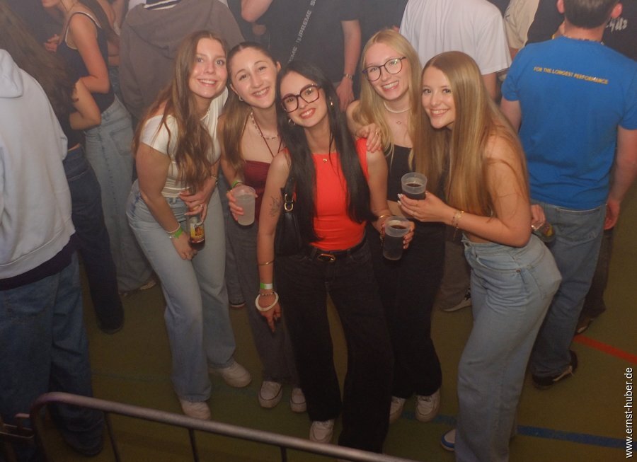 neonparty2025-___051.jpg