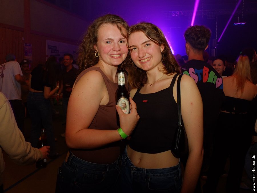 neonparty2025-___060.jpg
