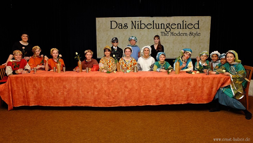 Das Nibelungenlied The Modern Style der Freien Theatergruppe des F.L.v.E.G.